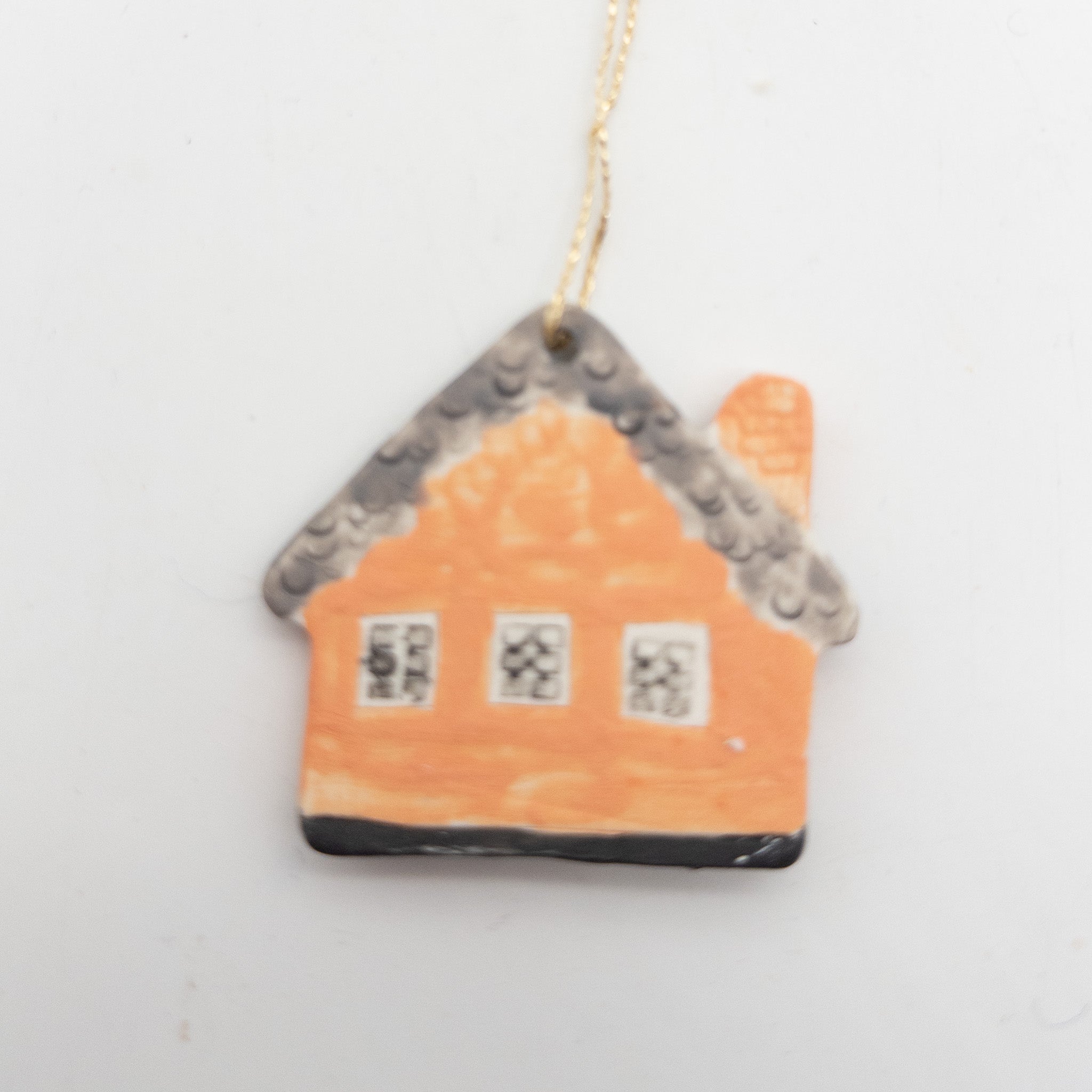 Lille Keramikhus - til ophæng fx på juletræet