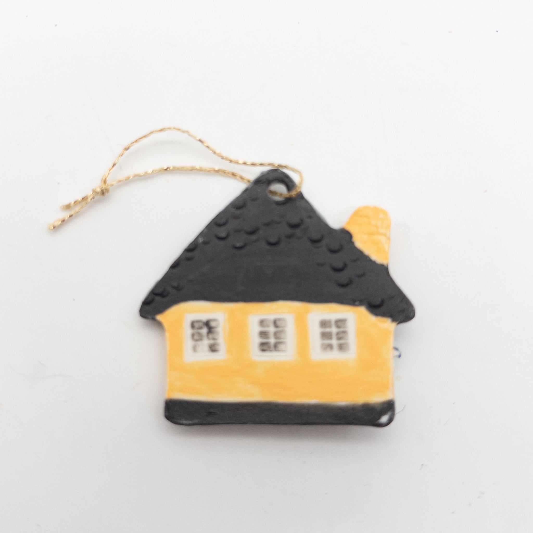 Lille Keramikhus - til ophæng fx på juletræet