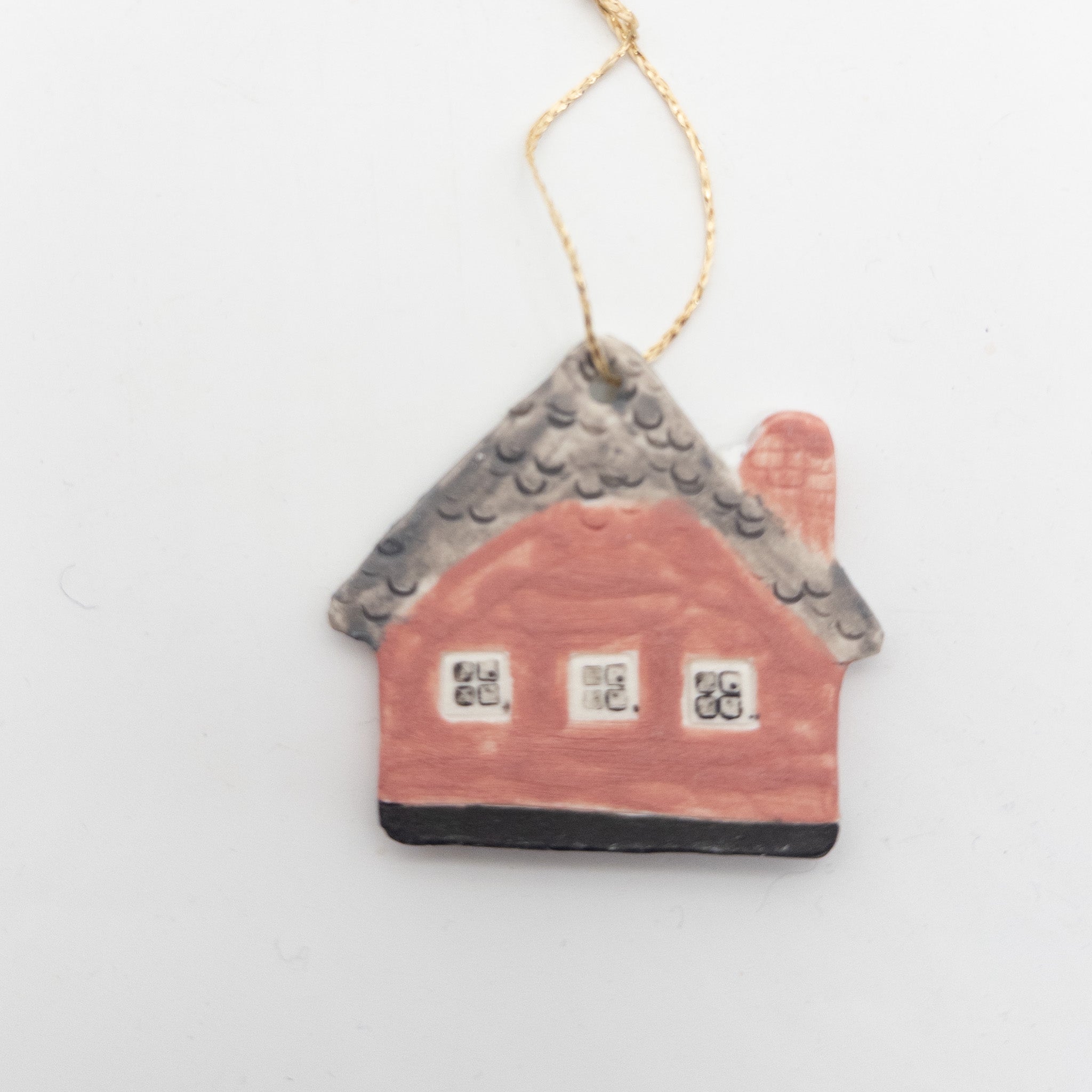 Lille Keramikhus - til ophæng fx på juletræet