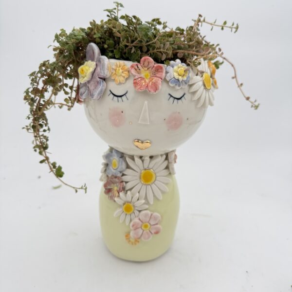 Mellemstor blomsterdame